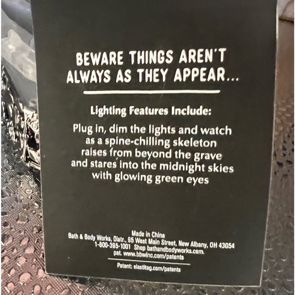 Bath & Body Works Ghostly Goblet Projector W/ 1 Wallflowers Fragrance Plug In - Picture 9 of 11